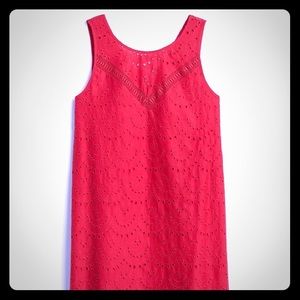 Gap	 Sleeveless Eyelet Swing Dress